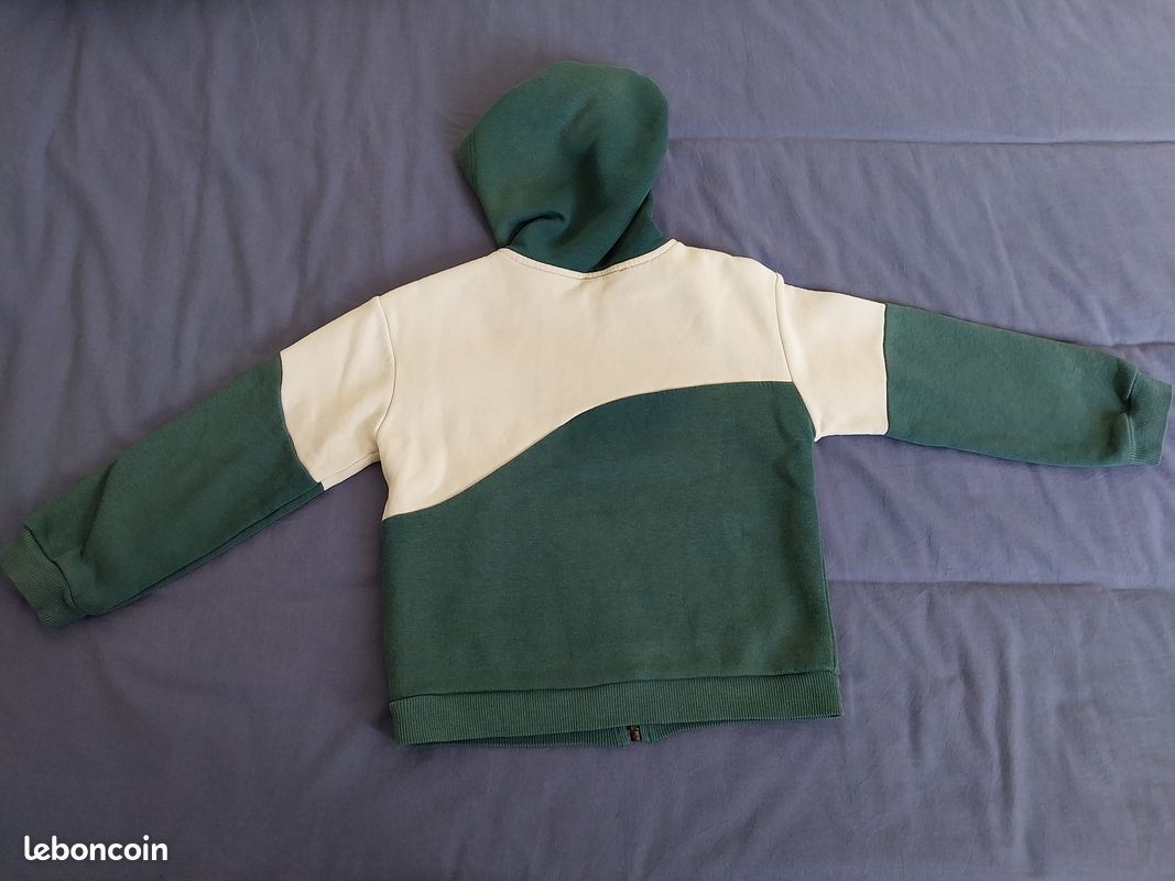 Gilet à capuche 6 ans (image 4)