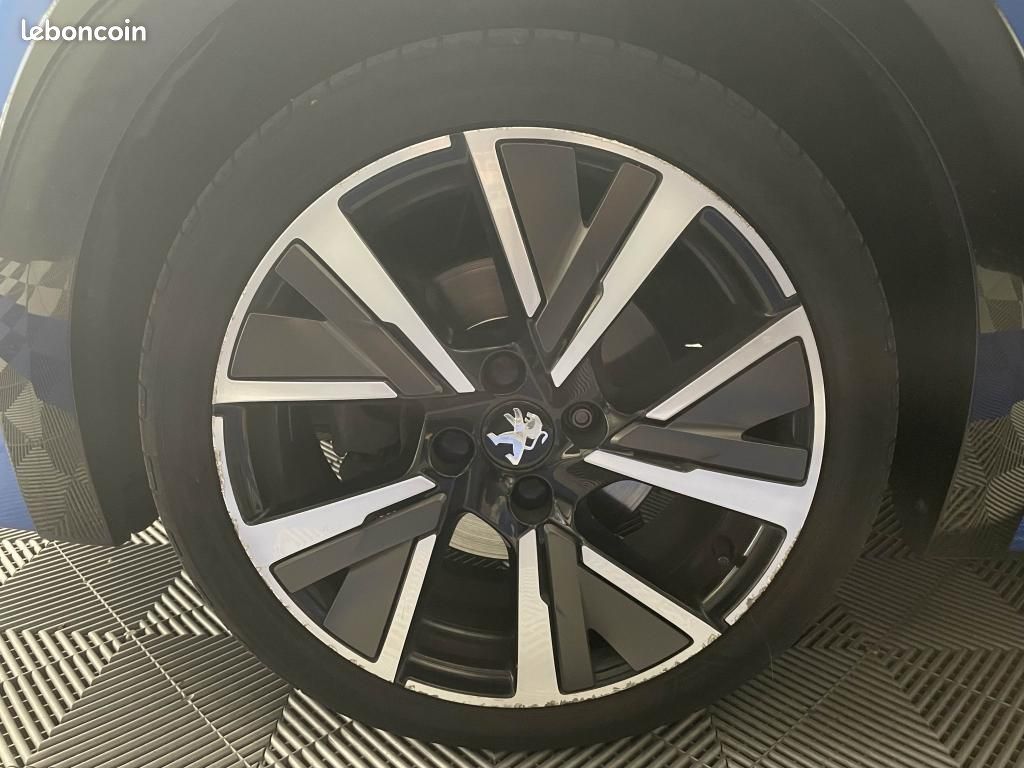 PEUGEOT 208 1.5 BlueHDi 100 GT Line - Sièges chauffants, Carplay, Caméra (image 11)