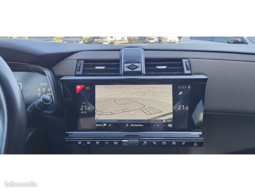 DS DS 7 CROSSBACK 1.5 BlueHDi 130 EAT8 So Chic +CAMERA+KEYLESS (image 7)