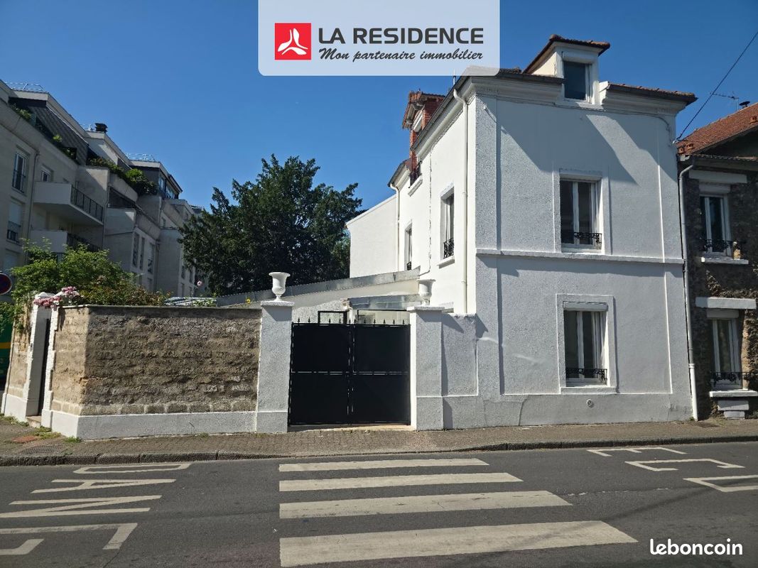 Maison 5 pièces 116 m² · à Chatou · 116 m² · 700 000 €