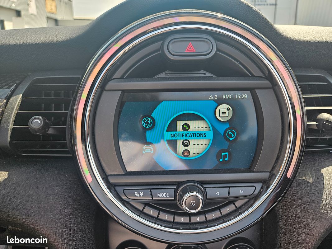 Mini cabrio 2.0 190 cooper s bva (image 25)