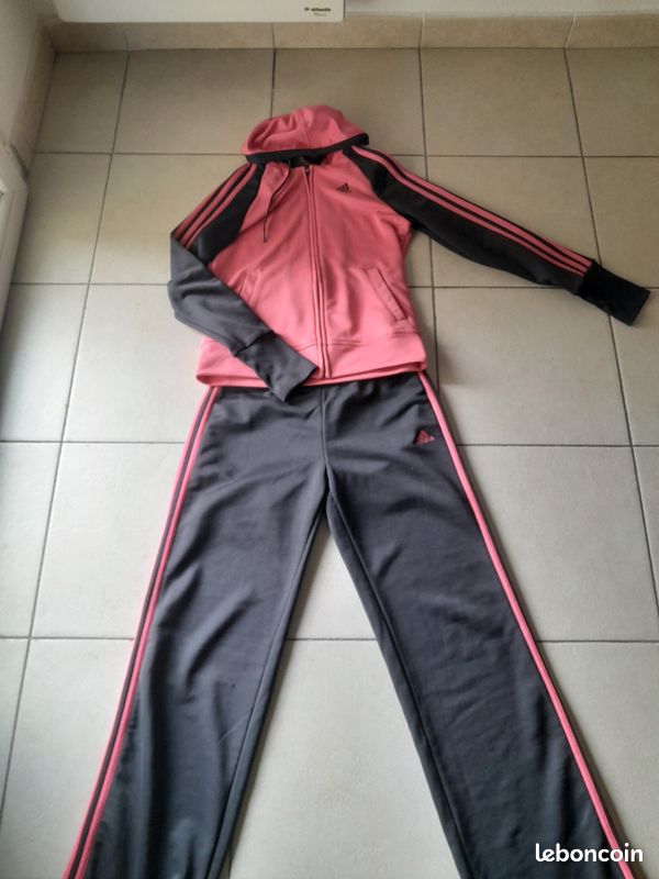Survêtement femme (image 1)