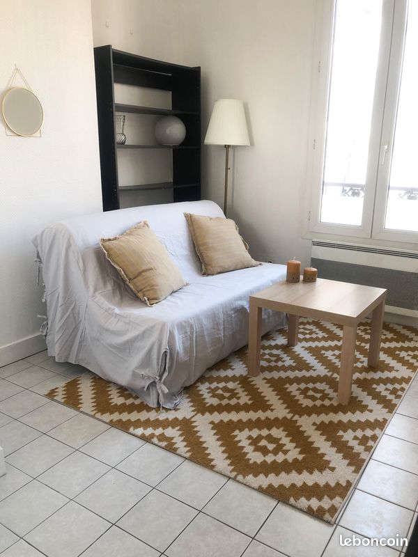 Appartement 1 pièce 13 m² · à Paris · 13 m² · 700 €/mois