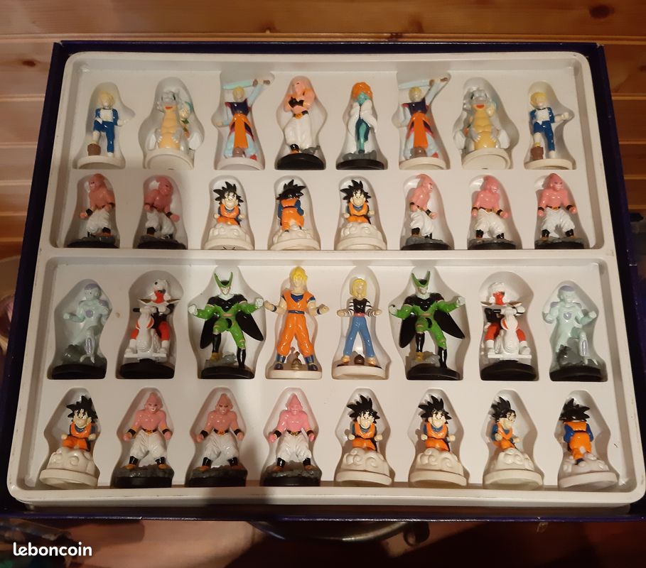 Jeu D'échecs Dragon Ball Z Vintage 1989 Atlas Complet Avec Fascicules
