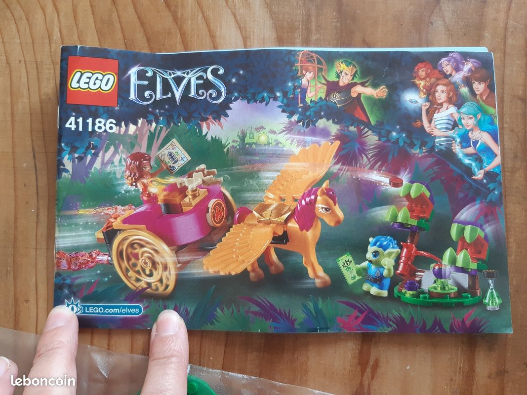 Lego Elves 41186 L'évasion d'Azari de la forêt des gobelins (image 2)