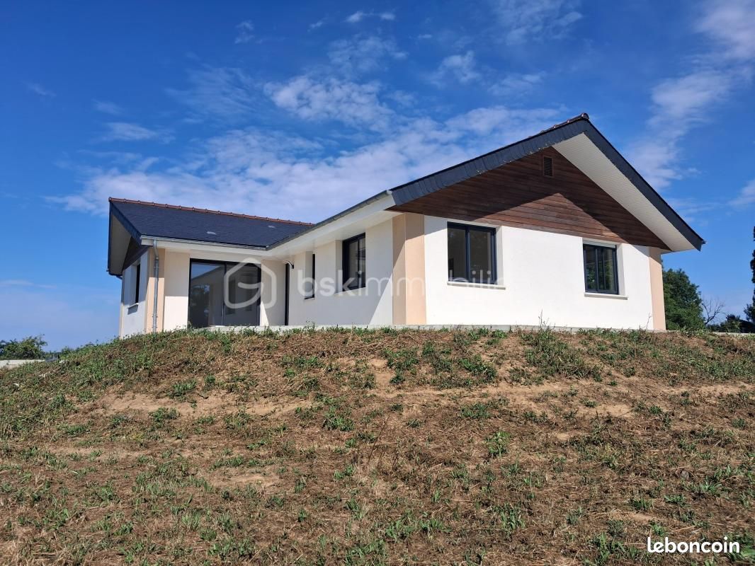 Maison 5 pièces 95 m² · à Loucelles · 95 m² · 288 000 €