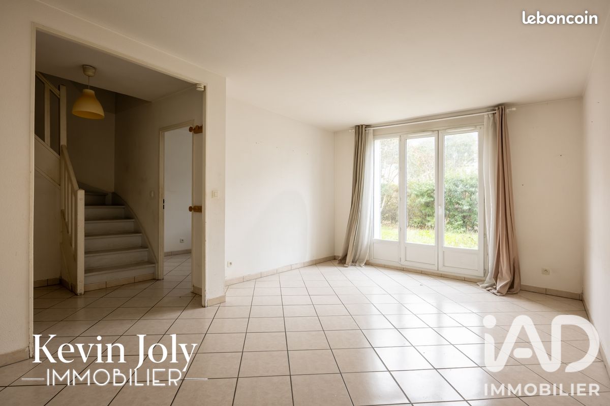 Appartement 3 pièces 69 m² · à Chécy · 69 m² · 152 000 €