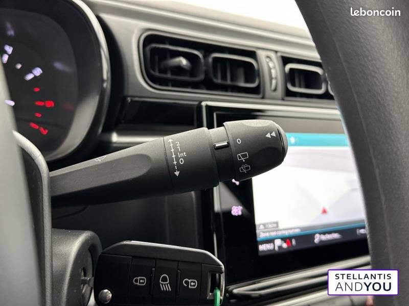 Citroën C3 ENTREPRISE SOCIETE PURETECH 83 S&S BVM FEEL NAV (image 20)
