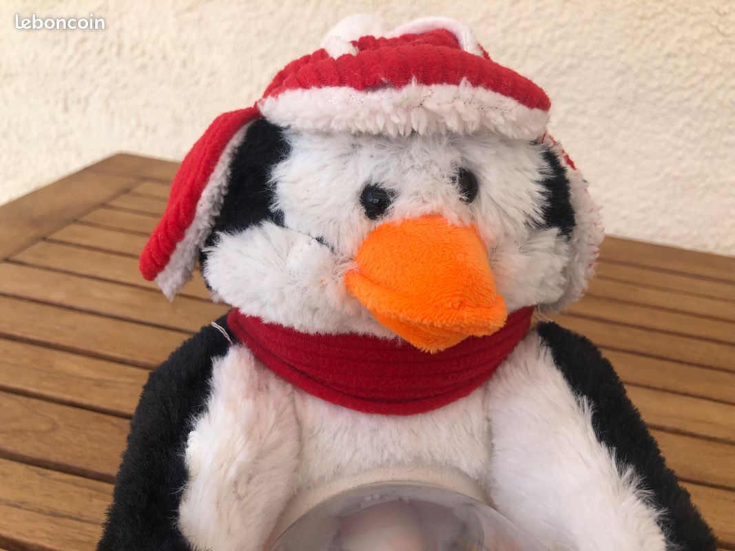 Pingouin qui chante noel (image 3)