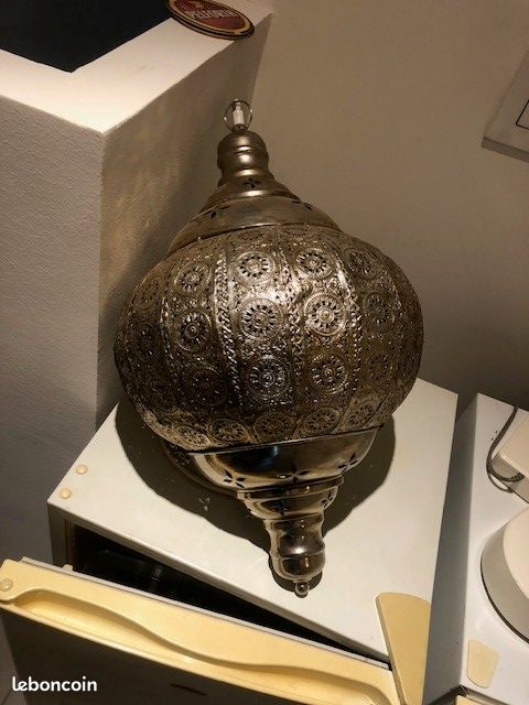 Lampe ronde Acier (image 4)