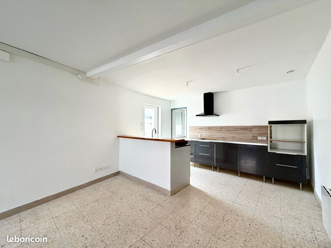 Immeuble 216 m² · à Lille · 216 m² · 469 000 €