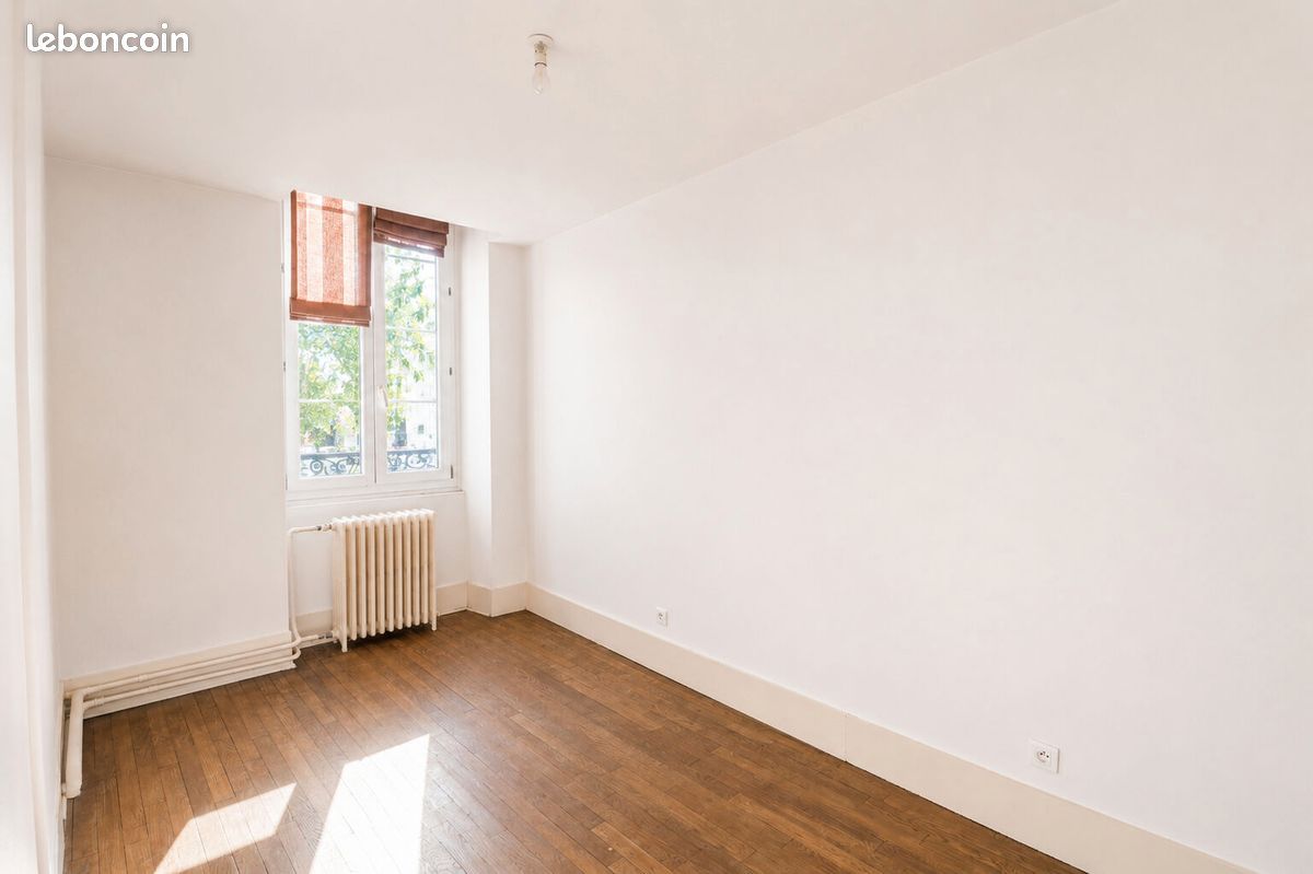 Immeuble 16 pièces 344 m² (image 8)