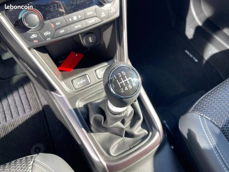 Suzuki S-Cross 1.4 Boosterjet Hybrid 110ch Style MY25 (image 16)