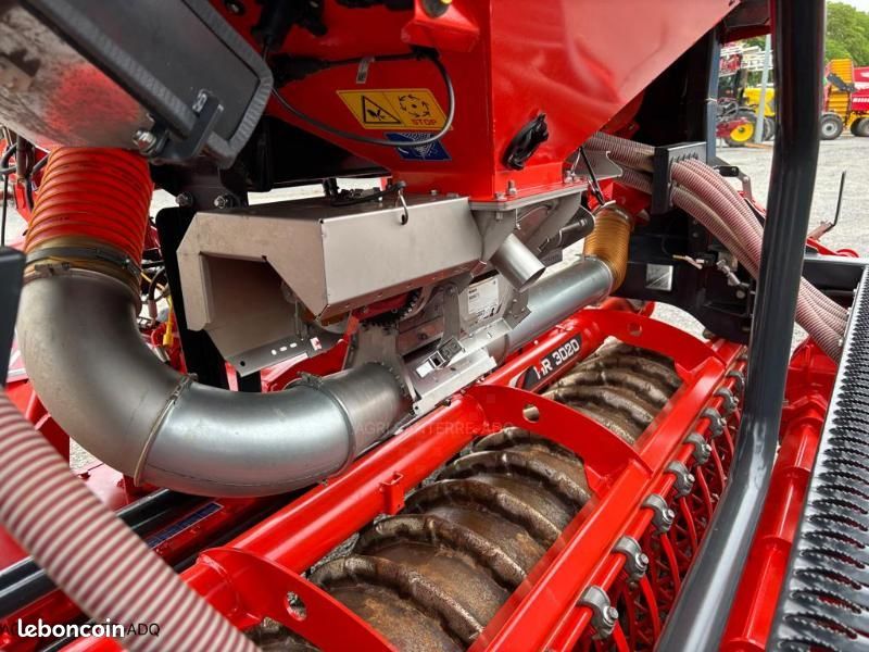 Kuhn VENTA 3030 + Kuhn HR3020 (image 13)