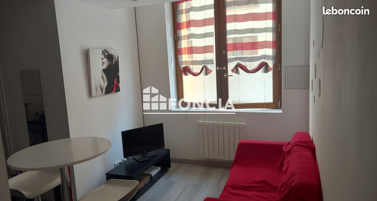 Appartement 1 pièce 29 m² · à Saint-Étienne · 29 m² · 365 €