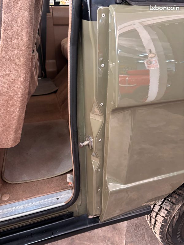 Range rover classic (restauration intégrale) (image 10)