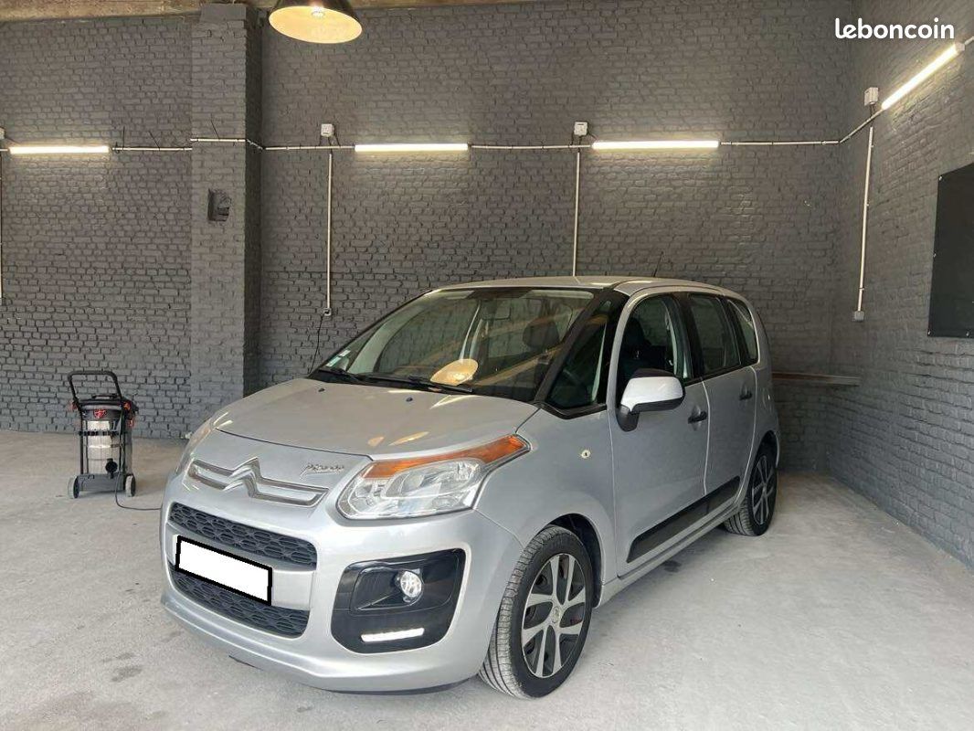 CITROËN C3 Picasso 1.6i 120CH 2013 (image 2)