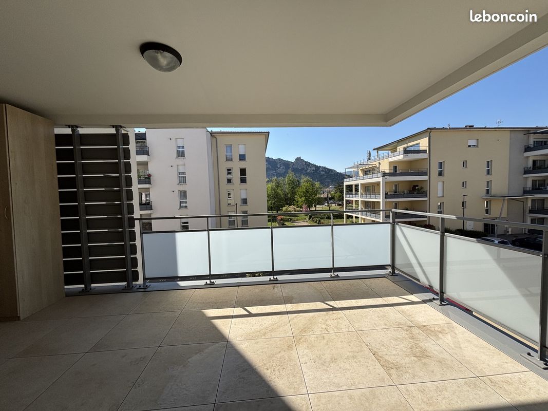 Appartement 4 pièces 94 m² · à Guilherand-Granges · 94 m² · 1 045 €/mois