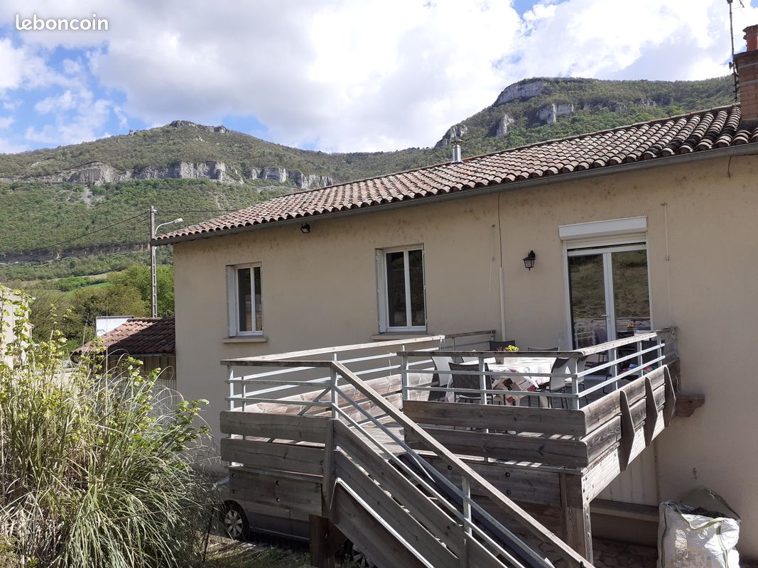 Maison 4 pièces 90 m² · à Millau · 90 m² · 880 €/mois