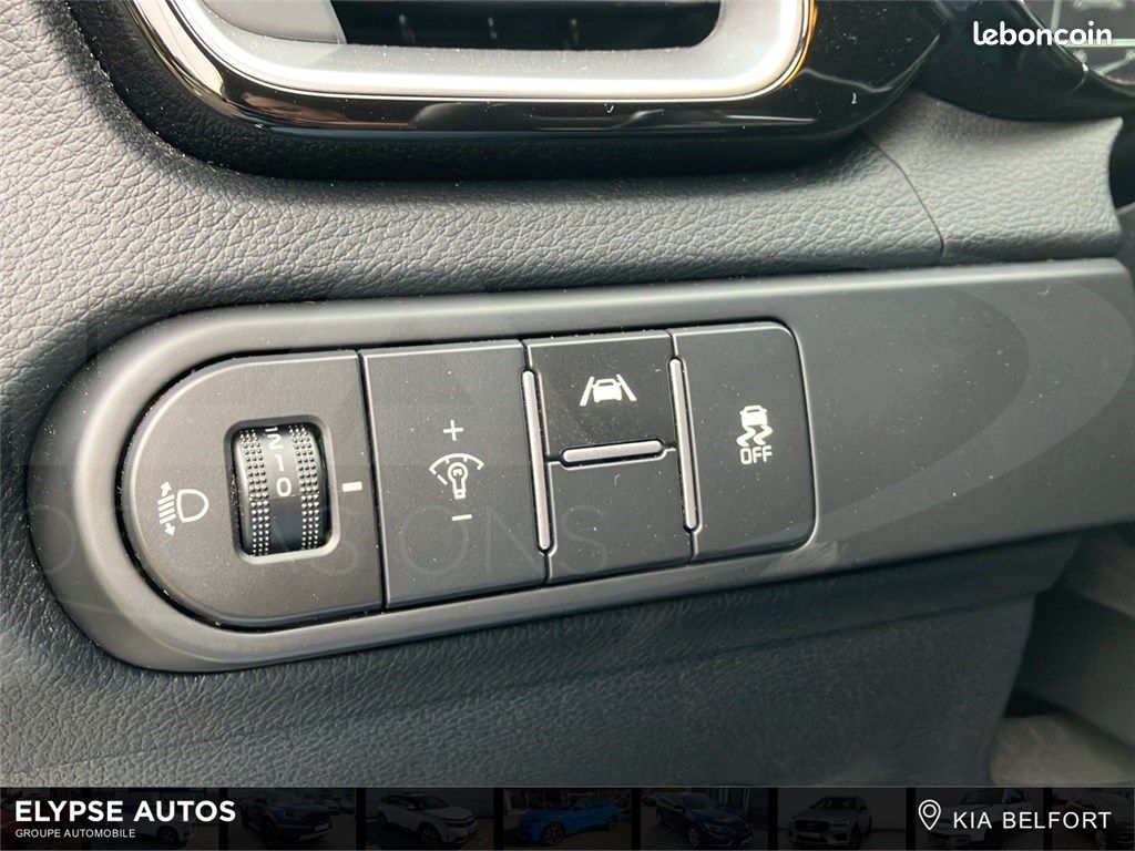 Kia CEED III 1.5 T-GDI 140 CH DCT7 GT-line (image 23)