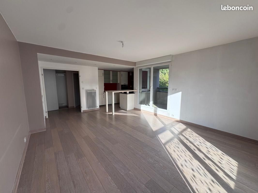 Appartement 3 pièces 65 m² · à La Rochelle · 65 m² · 1 100 €/mois