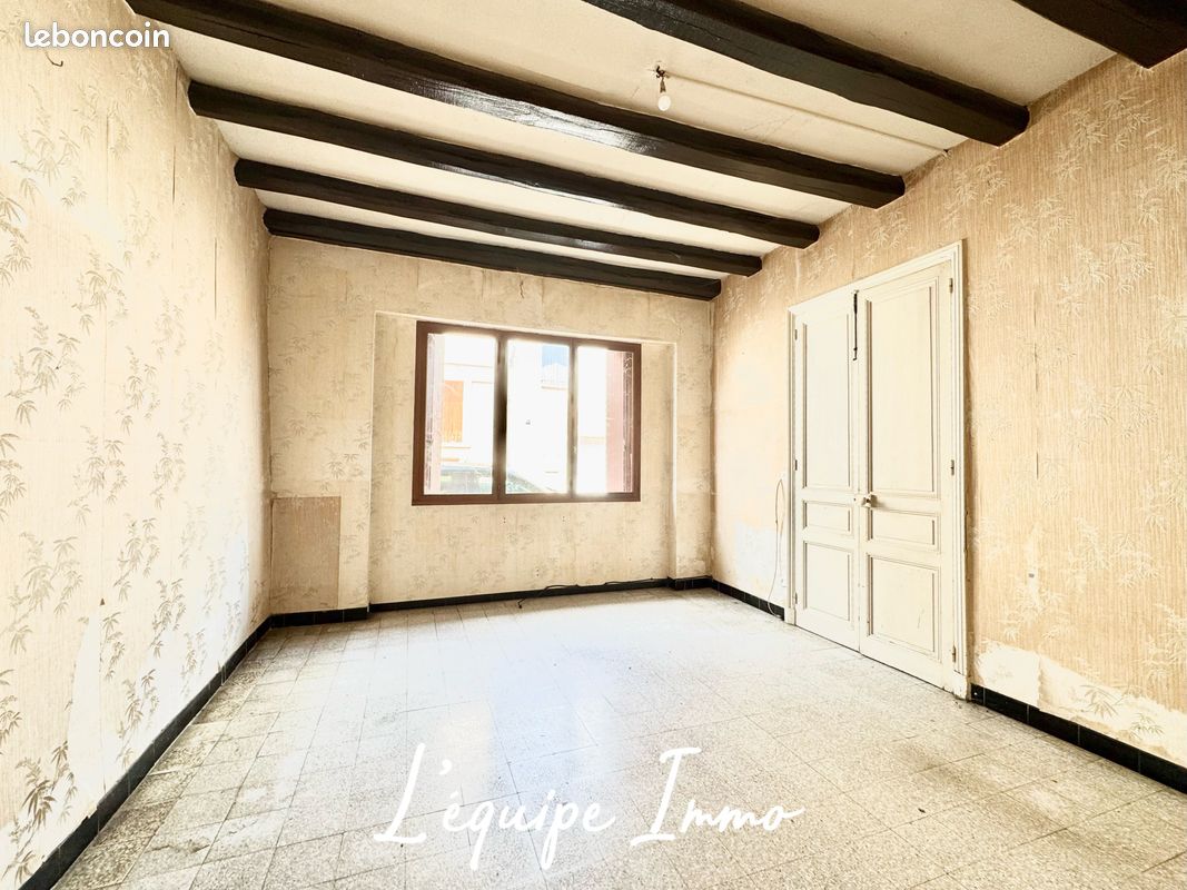 Maison 8 pièces 191 m² · à Cadours · 191 m² · 177 000 €