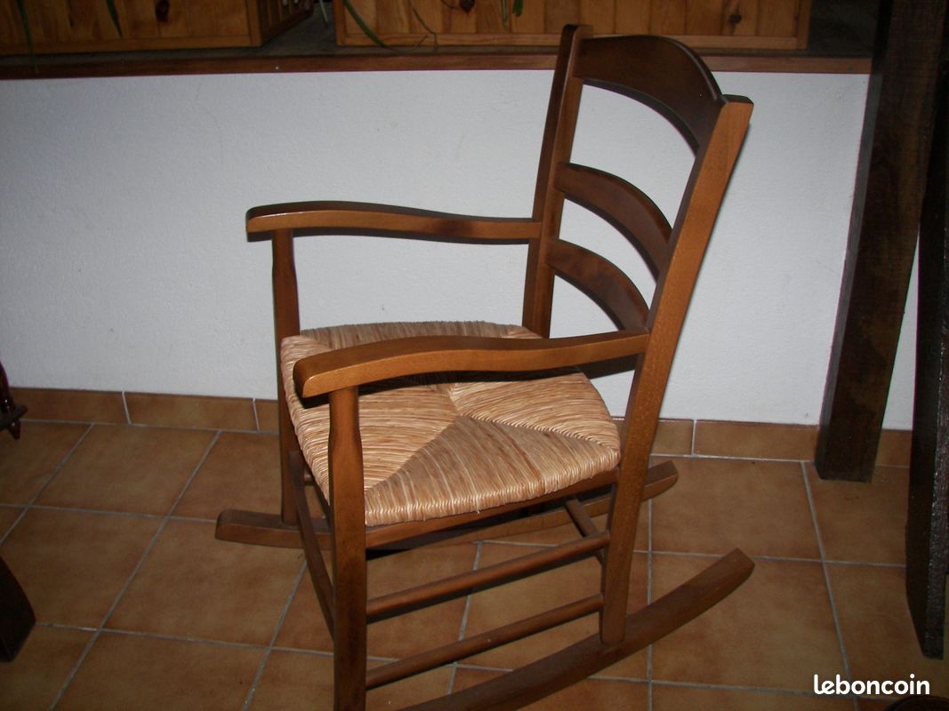 Chaise berçante (image 1)