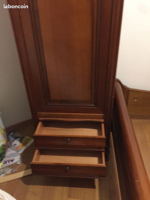 Cause de'part urgent pour l'etranger meubles a' vendre (image 2)