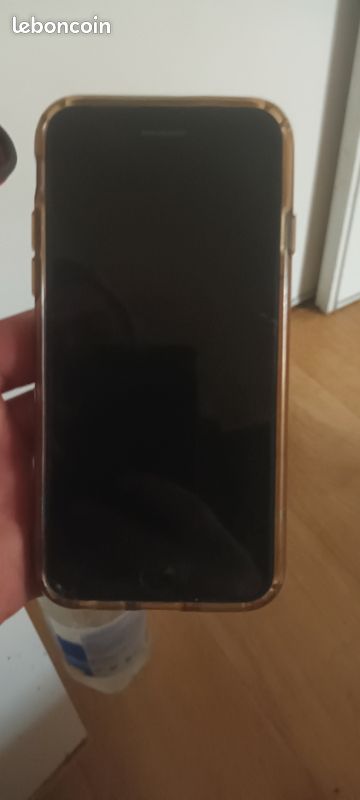 Iphone 8 (image 1)