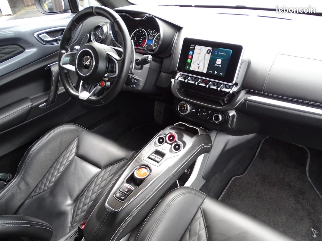 Alpine A110 252 Ch / 2022 PHASE 2 / Carplay / Gros freins / Echappement actif / Sièges confort / ... (image 3)