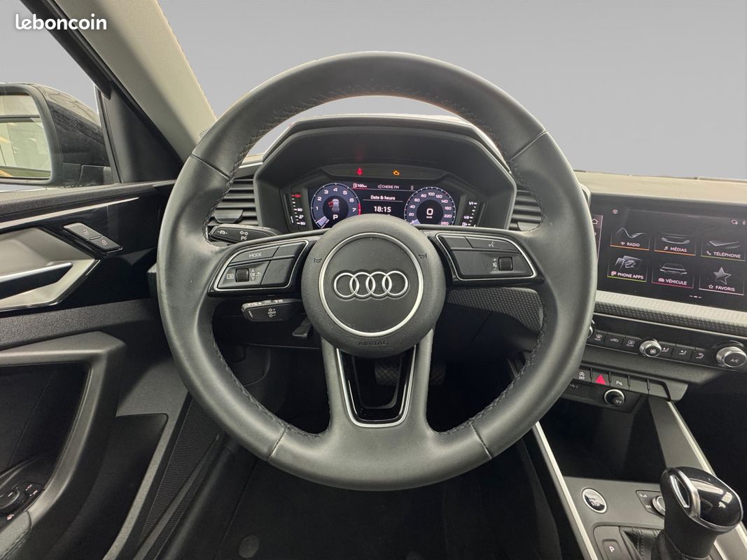 AUDI A1 Sportback 30 TFSI 116 ch S tronic 7 Design + camera + clé confort (image 11)