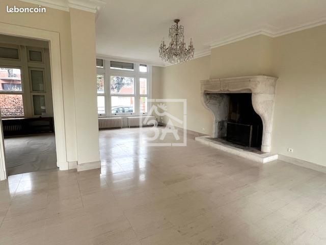 Maison 9 pièces 200 m² · à Béthune · 200 m² · 485 000 €