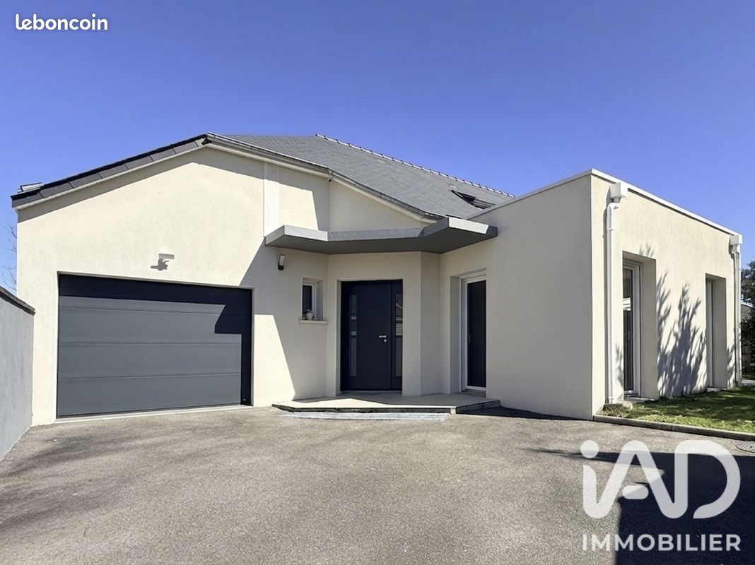 Maison 5 pièces 141 m² · à Saint-Mars-du-Désert · 141 m² · 450 000 €