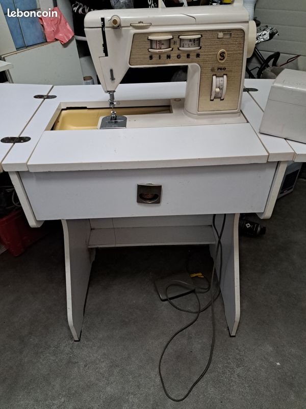 Vends Machine a coudre Singer (image 2)