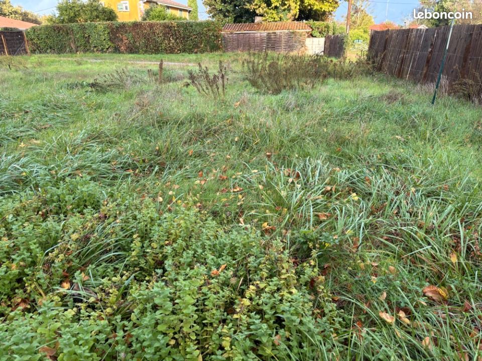 Terrain 880 m² Andernos Les Bains · à Andernos-les-Bains · 250 000 €