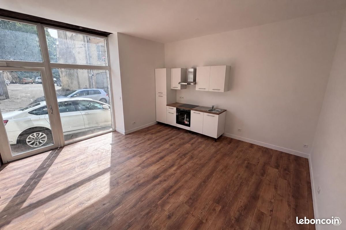Appartement 2 pièces 40 m² · à Port-sur-Saône · 40 m² · 420 €/mois