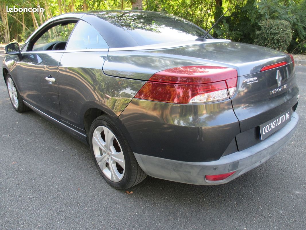 Renault MEGANE III CC 1.5 DCI 110CH FAP DYNAMIQUE ECO² (image 6)