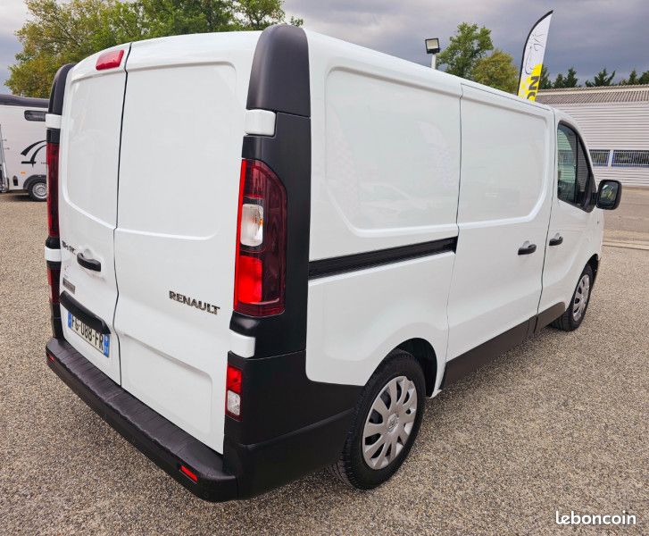 Renault TRAFIC III FG L1H1 1000 1.6 DCI 120CH GRAND CONFORT EURO6 (image 5)