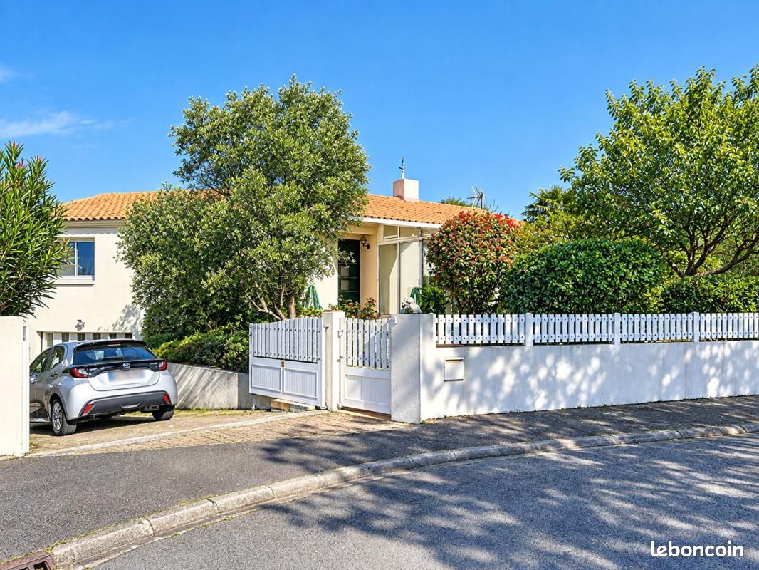 Maison 5 pièces 103 m² · à Les Sables-d'Olonne · 103 m² · 372 700 €