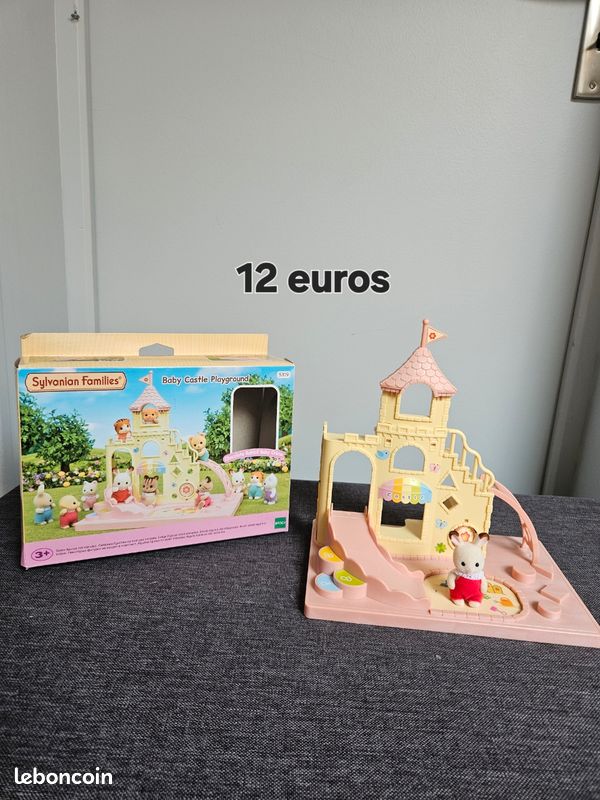 Sylvanian families (image 1)
