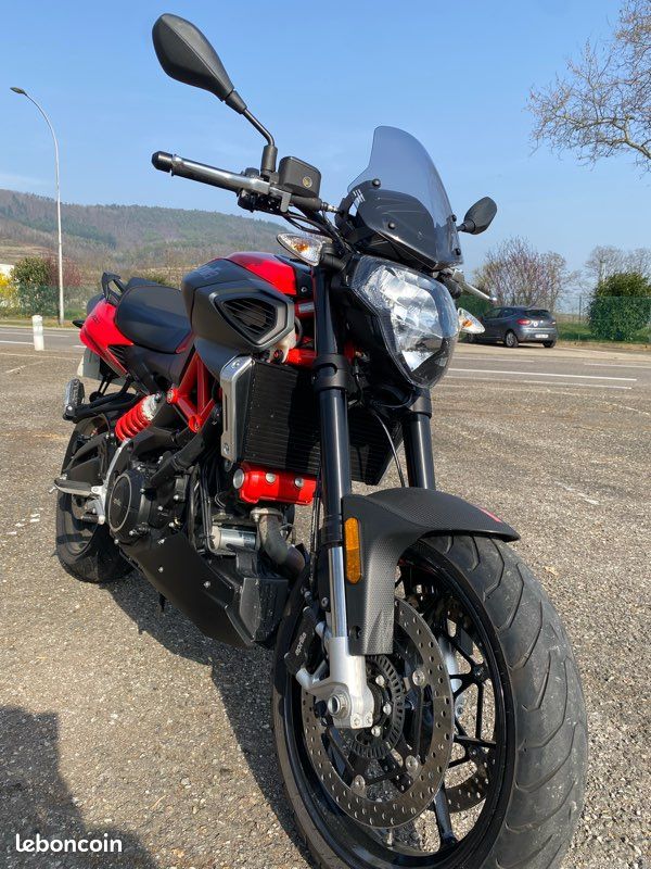 Aprilia Shiver 900 (image 2)