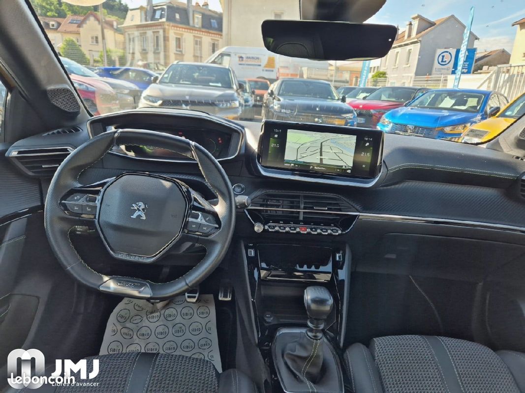 PEUGEOT 208 PureTech 100 S&S BVM6 GT (image 11)