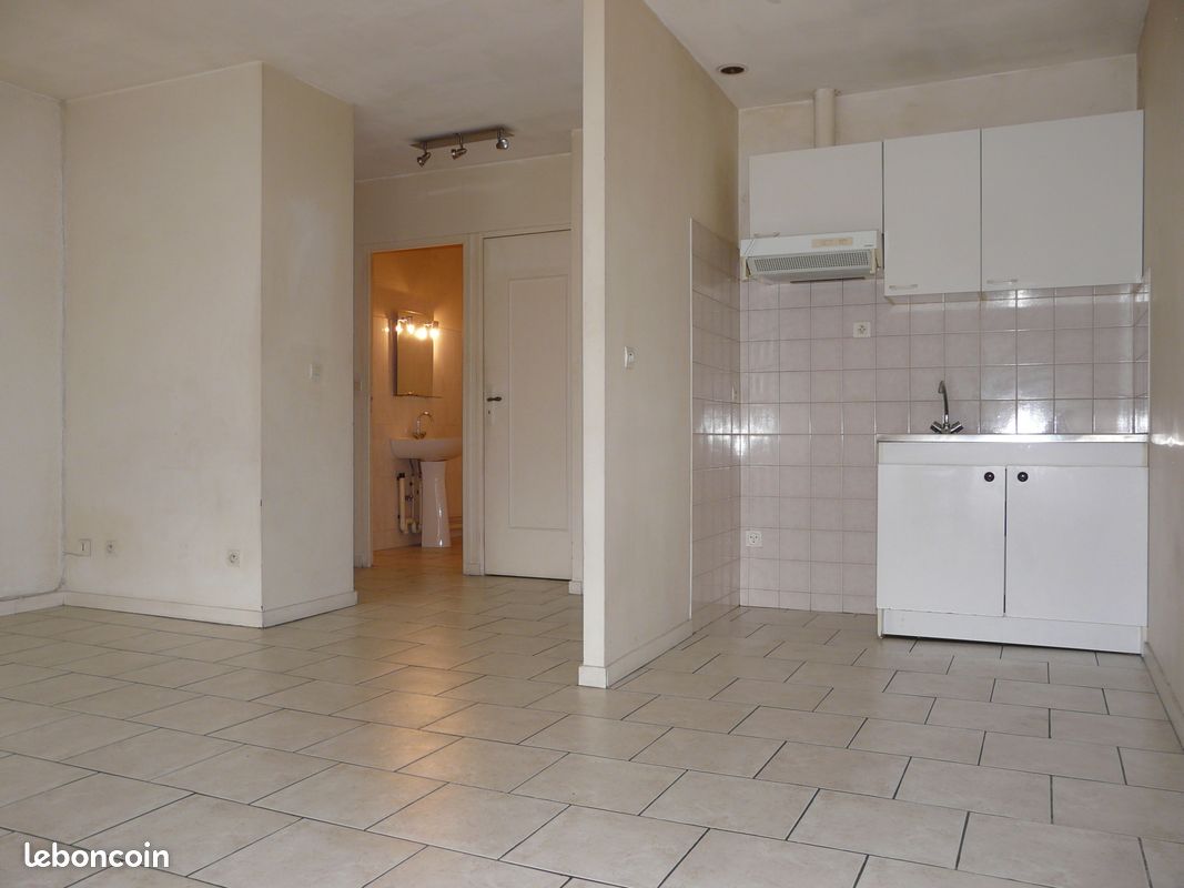 Appartement 2 pièces 40 m² · au Passage · 40 m² · 435 €/mois