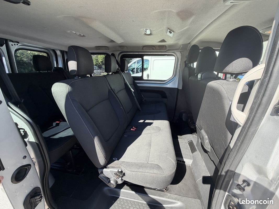Renault TRAFIC III COMBI L1 1.6 DCI 120CH ENERGY ZEN (image 11)