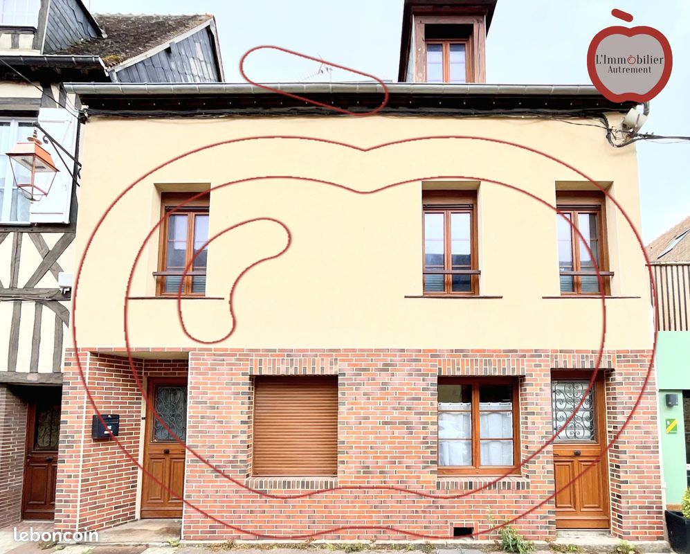 Immeuble 156 m² · à Verneuil d'Avre Et d'Iton · 156 m² · 180 200 €