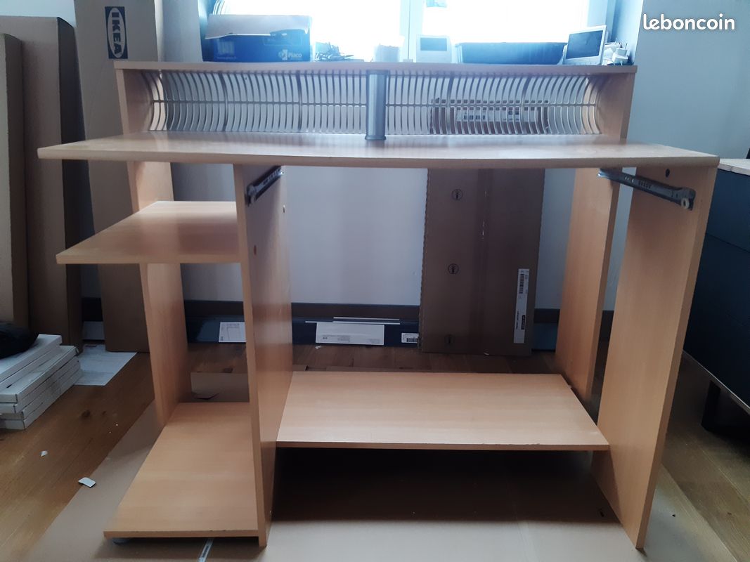 Bureau (image 1)