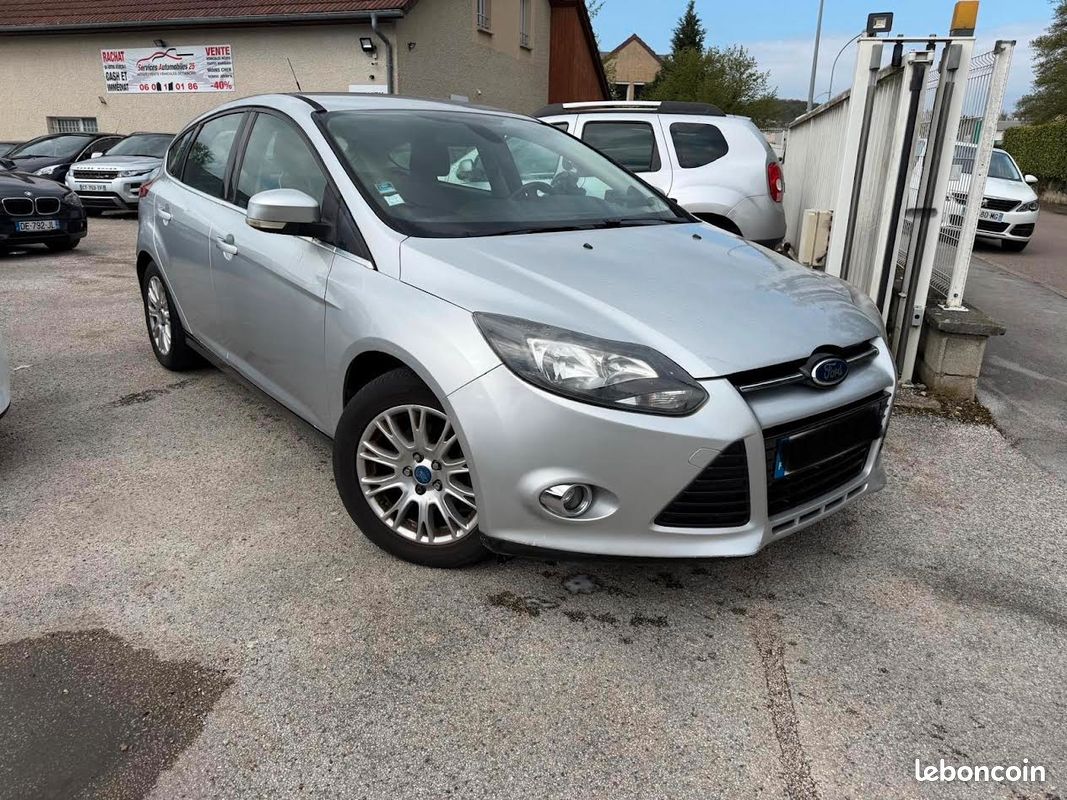 Ford focus iii 1.6 tdci 115 s&s fap edition 5p (image 2)