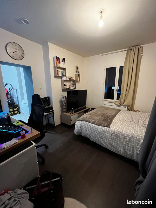 Appartement 1 pièce 21 m² · à Auxerre · 21 m² · 319 €