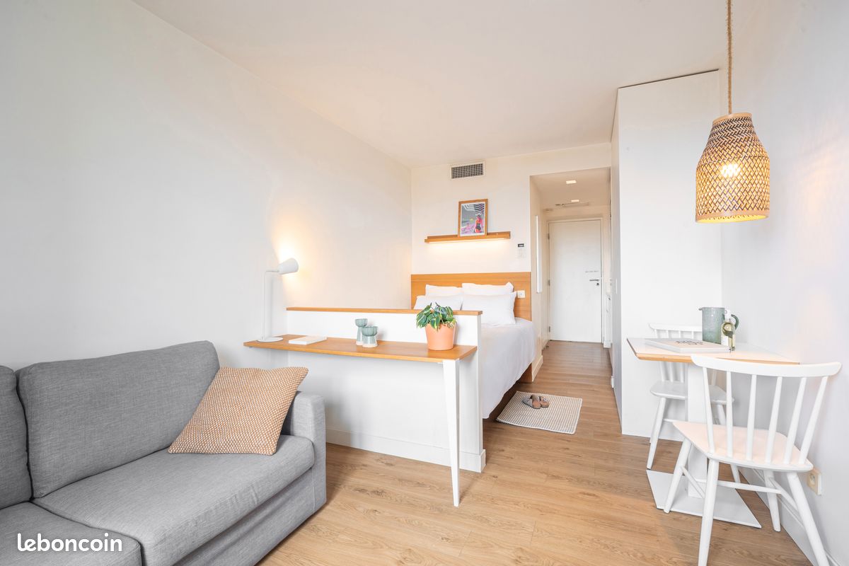 Appartement 1 pièce 28 m² · à Marseille · 28 m² · 990 €