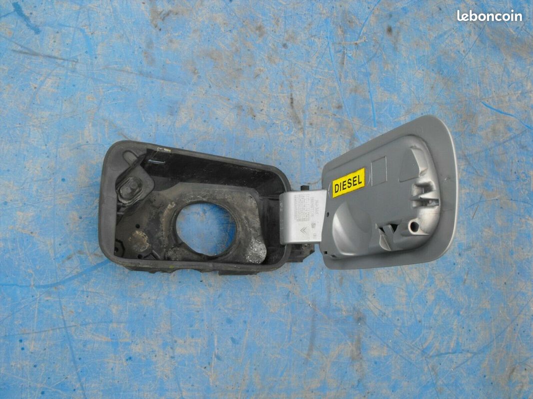 Trappe a carburant Citroën C5 2004 (image 2)